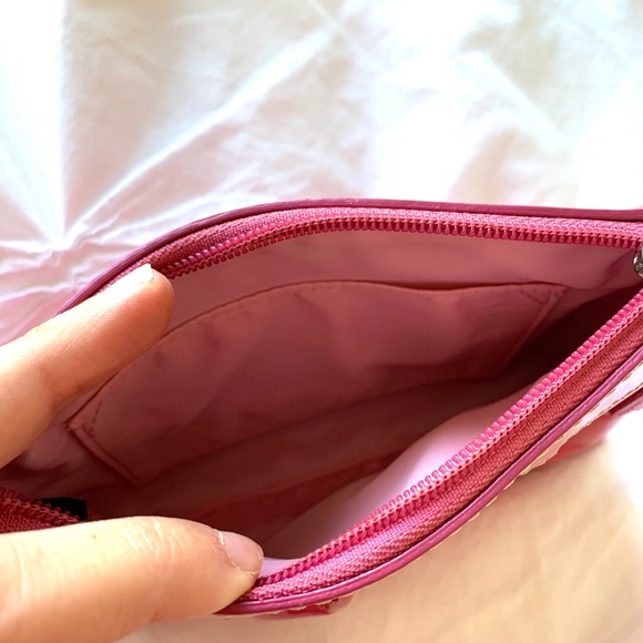 COACH wristlet - Picture 4 of 4